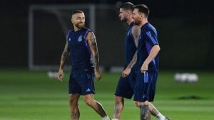 Messi-y-Papu-_1200-chica