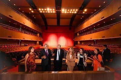 Adentro-del-Cine-Teatro-6-PM-chica