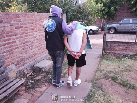 Detenido-en-Union-12-31-at-11.52.27-chico