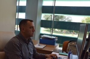 Latini-12-26-at-14.41.16-chica